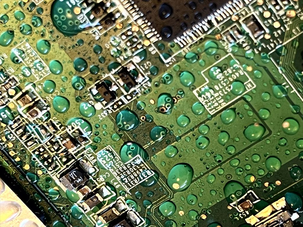 基盤のコーティング事例、アップ